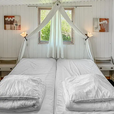 Pet Friendly In Faxe Ladeplads With Wifi 펜션 *